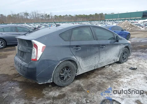 2014 Toyota Prius Three из США, поврежденный, VIN JTDKN3DU2E1765429